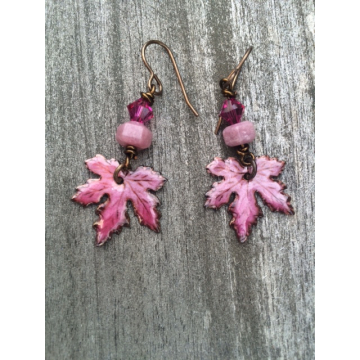 Enamelled maple leaf Earrings in Pink #4